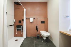 Łazienka w obiekcie Vallecas Suites by Olala Homes