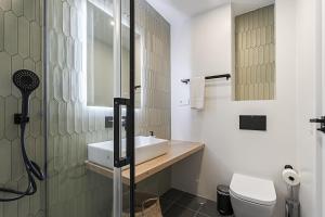 Łazienka w obiekcie Vallecas Suites by Olala Homes
