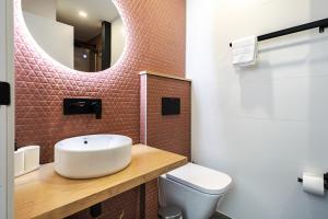 Łazienka w obiekcie Vallecas Suites by Olala Homes
