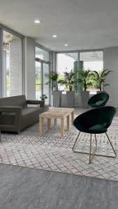 Gallery image of Oneway Savannah in Savannah +50 photos