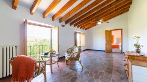 O zonă de relaxare la Cortijo Rural Urrá Sorbas by Ruralidays