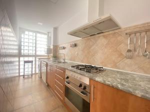 Kuchyňa alebo kuchynka v ubytovaní R133 Apartamento de la Riba