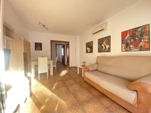 Posedenie v ubytovaní R133 Apartamento de la Riba