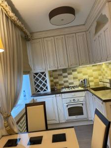 Photo de la galerie de l'établissement Cozy studio apartment in the center of Riga, à Riga