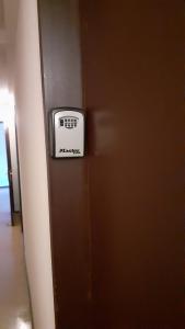 Certifikát, ocenenie alebo iný dokument vystavený v ubytovaní Charmant appartement avec parking privé dans une petite résidence très calme