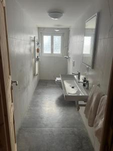 Kylpyhuone majoituspaikassa Romantica Grächen