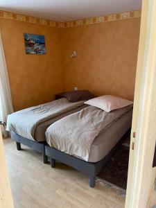 Fotografie z fotogalerie ubytování Maison en pierre sur les Quais de la Dordogne v destinaci Argentat + 23 fotografií