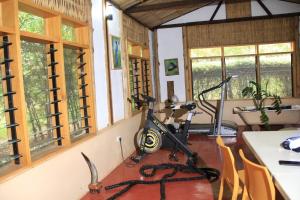 Phòng/tiện nghi tập thể dục tại The Great Outdoors Uganda