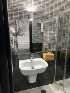 Łazienka w obiekcie Parthenope Rooms