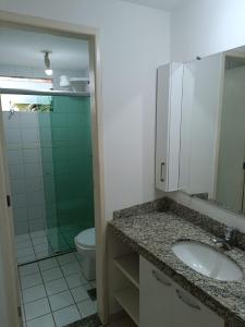 Et badeværelse på Jardins das Thermas Caldas Novas perto do Clube Privê