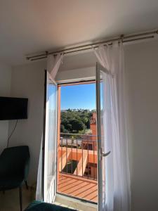 A balcony or terrace at Spacious and stylish penthouse in Mijas