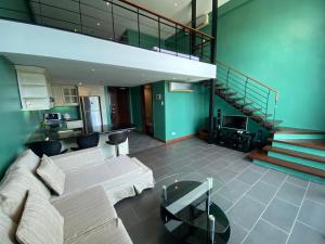 Gallery image of Cebu City Huge Lofts by P&J in Cebu City