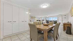 Fotografie z fotogalerie ubytování Tranquil Shores Unit 16 Caloundra QLD v destinaci Caloundra