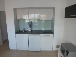 Fotografia z galérie ubytovania Apartamento acogedor en Roses con terraza para 4 personas - ES-204-36 v destinácii Roses