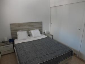 Fotografia z galérie ubytovania Apartamento acogedor en Roses con terraza para 4 personas - ES-204-36 v destinácii Roses