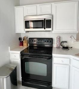 Billede fra billedgalleriet på Private rooms in Dallas 31 i Dallas