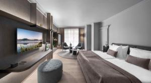 Sjónvarps- og/eða afþreyingartæki á Hotel Weisses Roessl