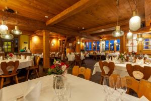Restaurace v ubytování Sonne Andermatt Swiss Quality Hotel