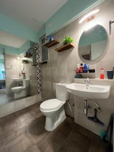 Gallery image of Studio Apt with Rooftop Panoramic views @ Dabolim in Vasco Da Gama