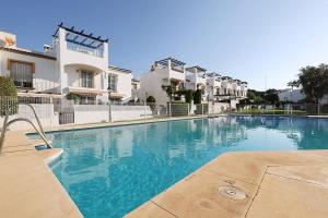 Fotografia z galérie ubytovania Marbella Beach House Holiday Rental Costabella v Marbelli