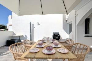 Fotografia z galérie ubytovania Marbella Beach House Holiday Rental Costabella v Marbelli