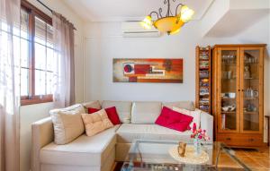 Fotografie z fotogalerie ubytování 2 Bedroom Gorgeous Home In Roda v destinaci Roda