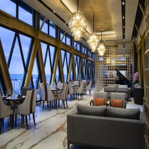 Posezení v ubytování Hotel Santika Premiere Padang