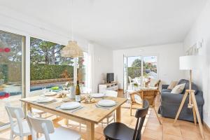 Posezení v ubytování Marina 3 bedroom villa, Cala Blanca