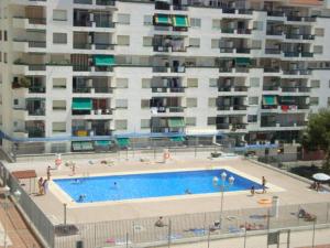 Bazén v ubytovaní Bertur Peñíscola Playa alebo v jeho blízkosti