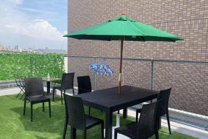 A patio or other outdoor area at 難波南2