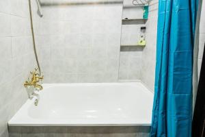 Kúpeľňa v ubytovaní Cosy Apartment with Great Views on Old Town