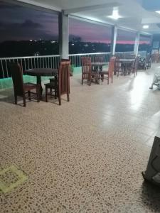 Ristorante o altro punto ristoro di Sang Yoo Mountain View Tagaytay Bed and Breakfast - Taal Lake View