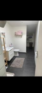 Photo de la galerie de l'établissement Maison au Haillan, au Haillan