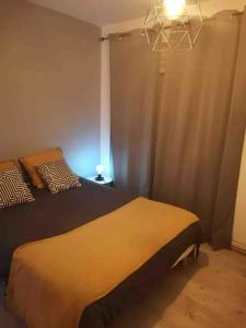 Photo de la galerie de l'établissement Charmant appartement au calme, à Bourg-en-Bresse