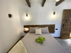 A bed or beds in a room at Ikigai