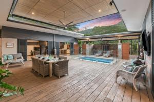 Fotografie z fotogalerie ubytování Villa Thirty One - Balinese inspired Escape v destinaci Cairns