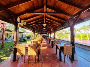 Bazén v ubytování Kenting Summerland Garden Resort nebo v jeho okolí