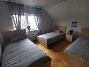 Легло или легла в стая в Klimatyczny dom w Wąchocku