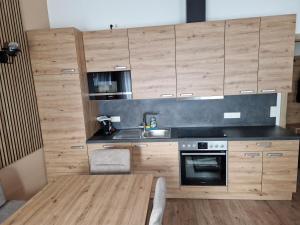 Kuchyňa alebo kuchynka v ubytovaní Appartement Sami