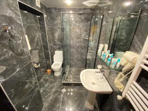 Bagno di Hotel Mestia Inn