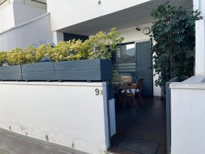 Balkón alebo terasa v ubytovaní PLAYA ALMARDA,PISCINA,2 TERRAZAS,WIFI,PARKING,BBQ,TRANQUILo