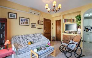 Televízia a/alebo spoločenská miestnosť v ubytovaní Pet Friendly Apartment In Torrevieja