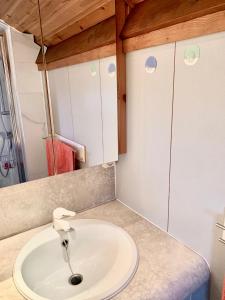 Fotografie z fotogalerie ubytování Gezellige familie chalet v destinaci Oizy