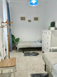 Posteľ alebo postele v izbe v ubytovaní Big spacious penthouse next to the sea