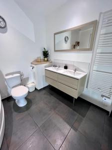 Kúpeľňa v ubytovaní Maison plein cœur de Rosendael