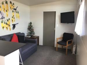 Gallery image of Adorable 1-bedroom guesthouse with a deck in Lower Hutt