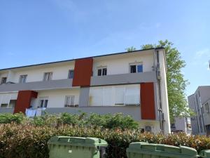Budova, v ktorej sa apartmán nachádza