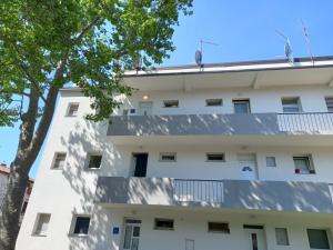 Budova, v ktorej sa apartmán nachádza