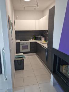 A kitchen or kitchenette at CASA FLAN