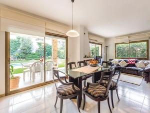 Posedenie v ubytovaní Holiday Home in Spain with Private Pool